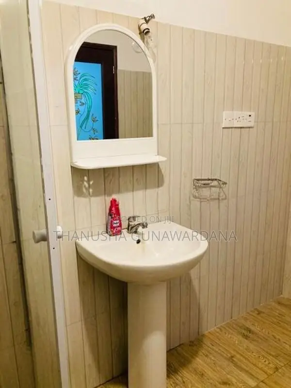 Upper Floor House For Rent Near The Gampaha Hospital