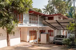 Luxury Multi-Level House For Sale Kandy