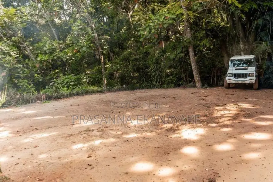Luxury Multi-Level House For Sale Kandy