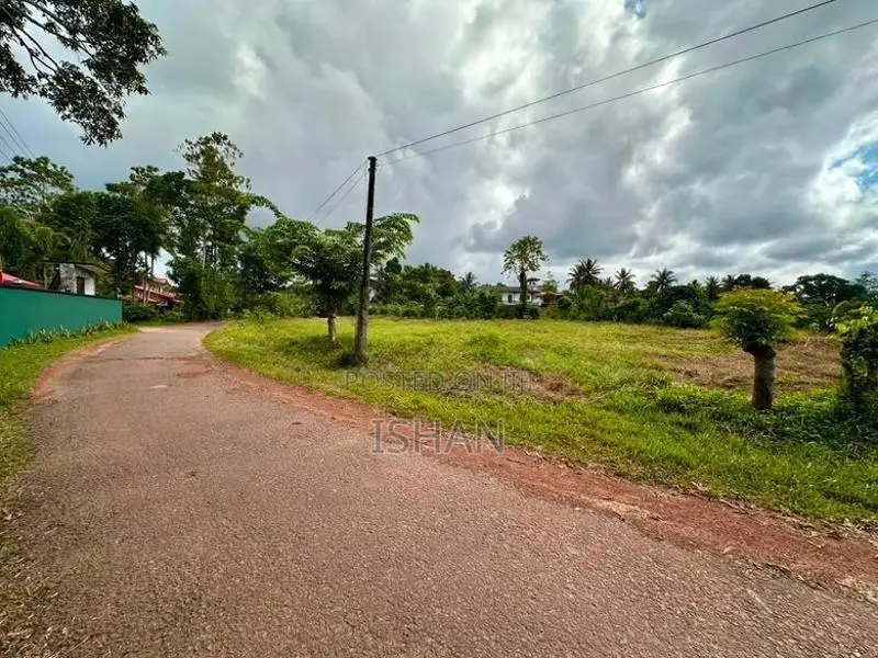 Aluthgama Land Sale In Bandaragama