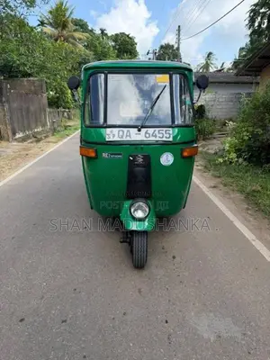 Bajaj 2 Stroke 2006 Three Wheel (Used)