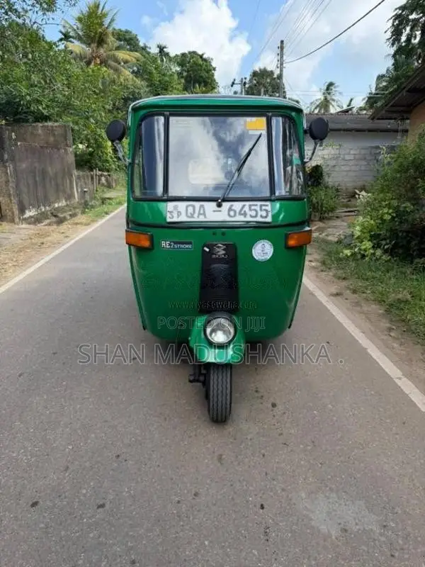 Bajaj 2 Stroke 2006 Three Wheel (Used)