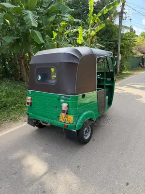 Bajaj 2 Stroke 2006 Three Wheel (Used)