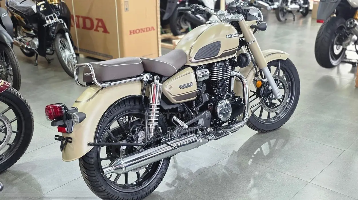 New Honda CB 2026 Beige
