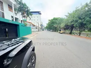 8.6 P With Old 02 Story House Sale At Facing Darmarama Road Colombo 06