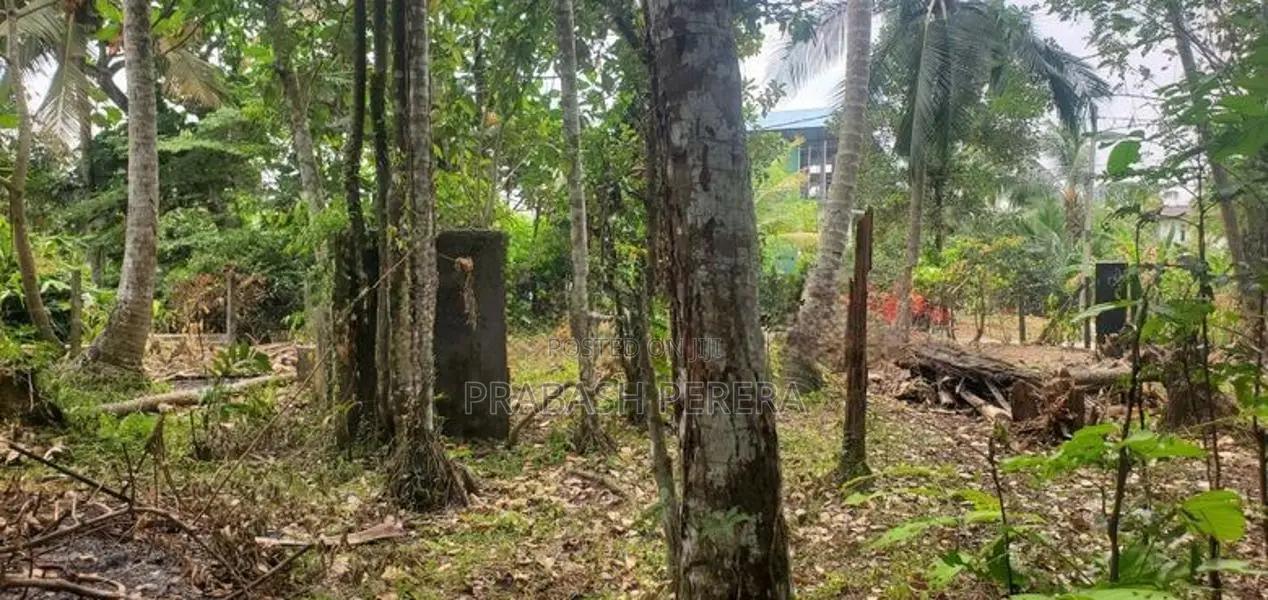 Land for Sale in Athurugiriya