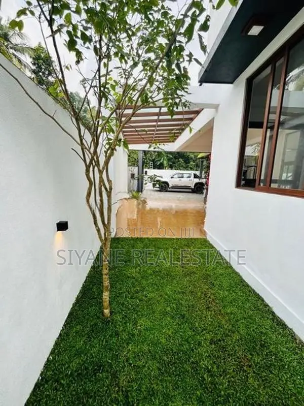 Brand New Luxury Modern House For Sale In Kothalawala_Kaduwela