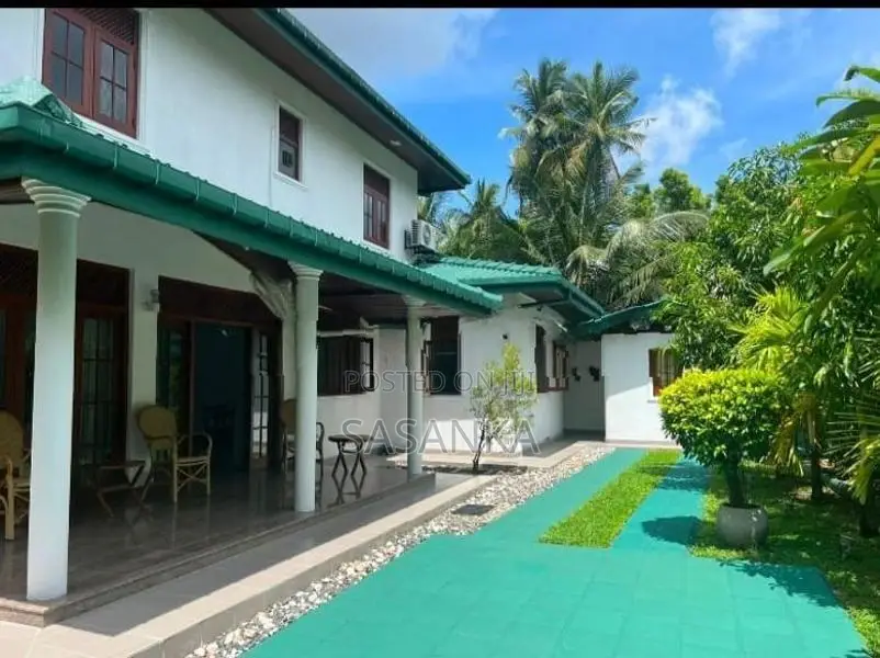 Kiribathgoda Super Luxury House for Sale