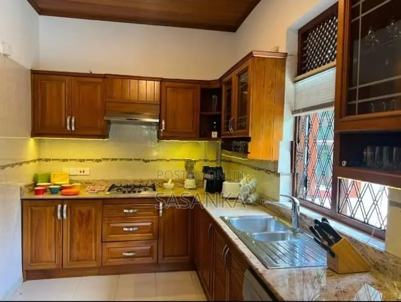 Kiribathgoda Super Luxury House for Sale