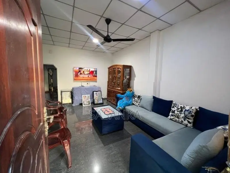 Dehiwala Attidiya Fully Tiled House for Sale