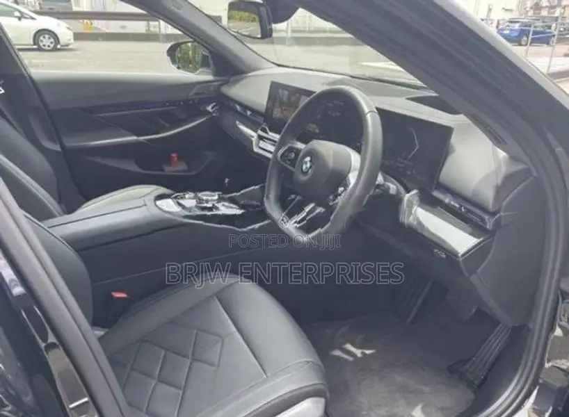 BMW 525i Exclusive M Sport 2025