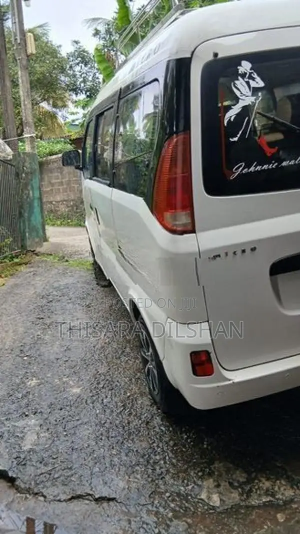 Micro Mpv Jounior III 2013