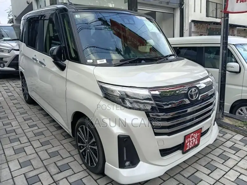 Toyota Roomy Custom Gt Turbo 2025