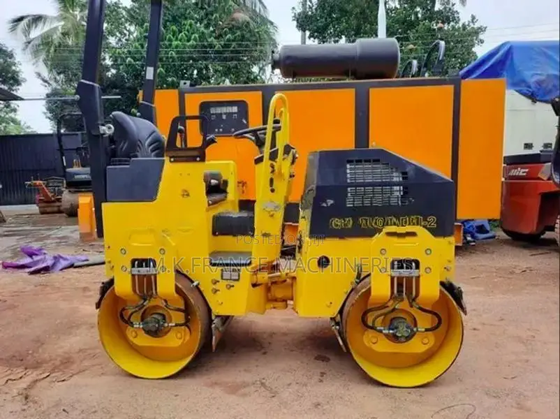 Bomag 100ADM-2 Road Roller