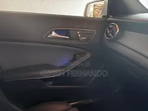 Mercedes Benz GLA 180 2018