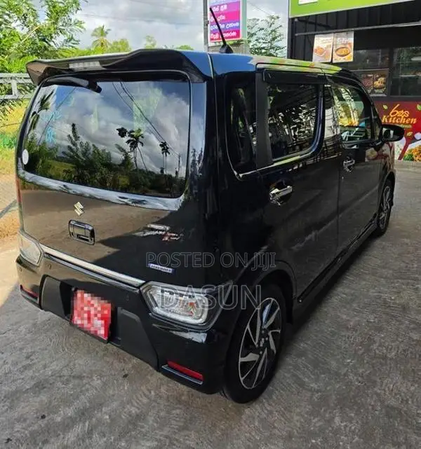 Suzuki Wagon R Custom Z 2024