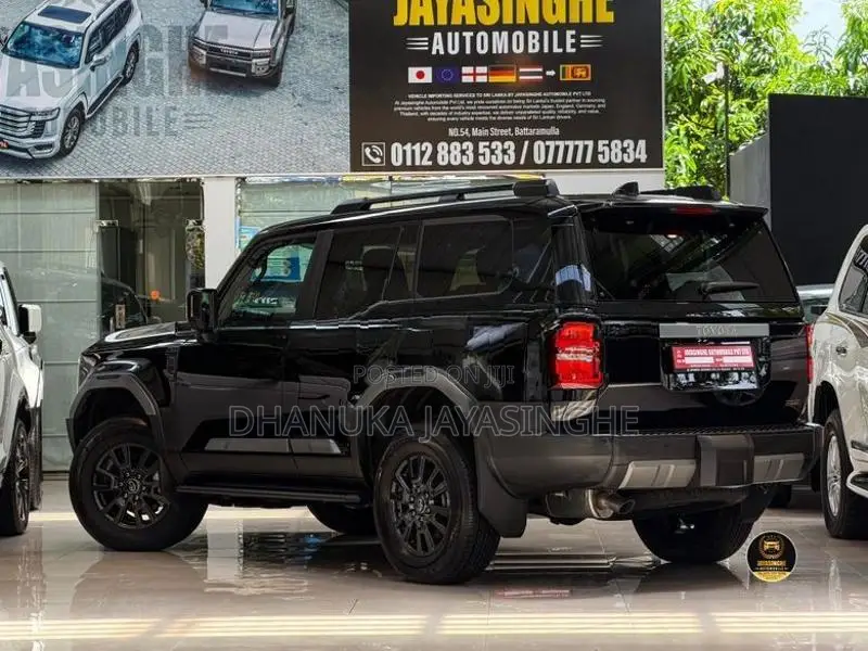 Toyota Land Cruiser Prado 250 2025