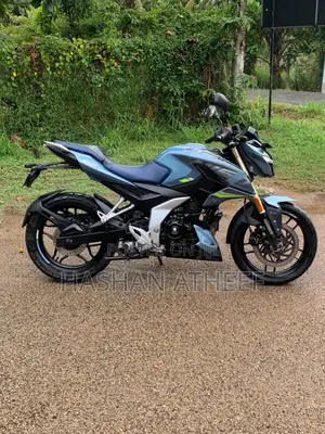 Bajaj Pulsar N160 2025 Blue