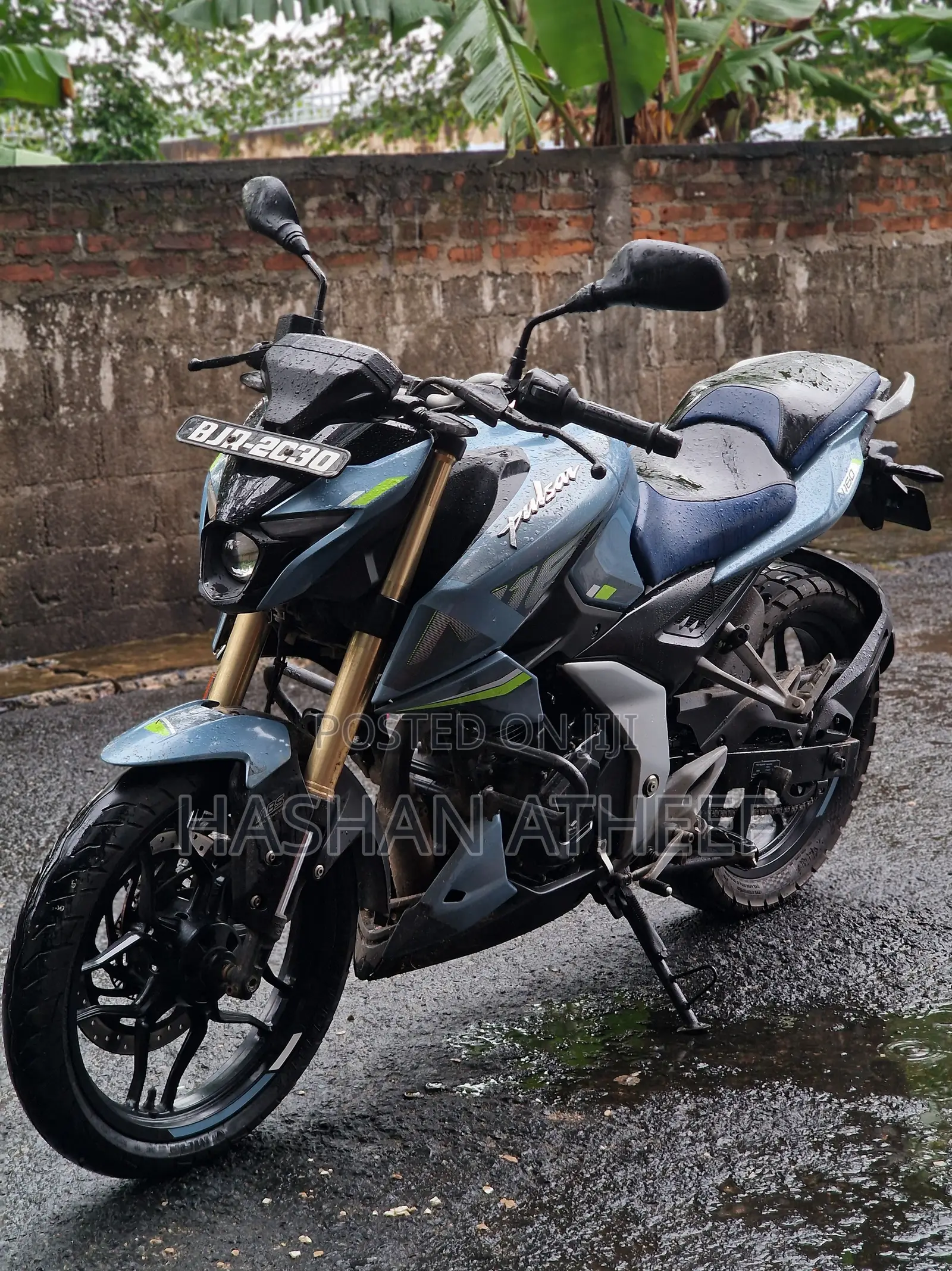 Bajaj Pulsar N160 2025 Blue