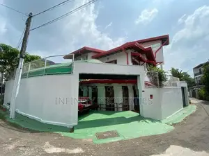 03 STORY HOUSE WITH 6.5 P SALE AT TEMPLE ROAD MAHARAGAMA