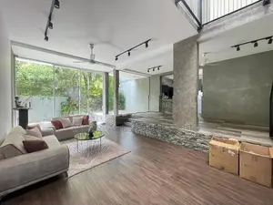 Luxury House For Sale In Thalawathugoda