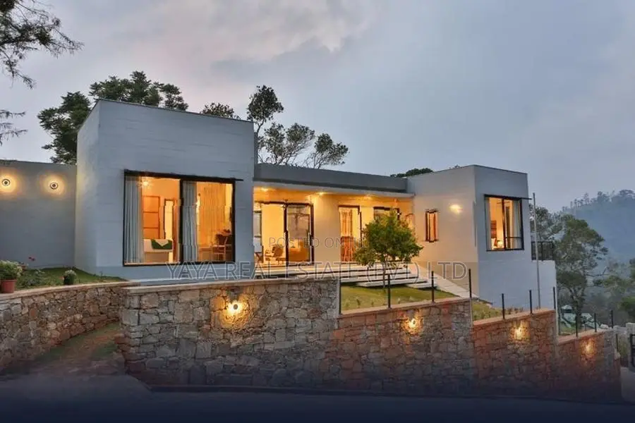 BOUTIQUE VILLA IN FOR SALE PUSSALLAWA