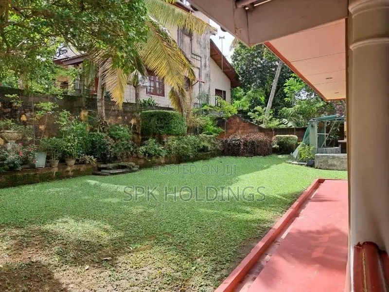 20.2-Perch Garden Home Near Malabe Junction