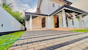 Nice Built Fully Completed Good Single Storey House Sale in Negombo