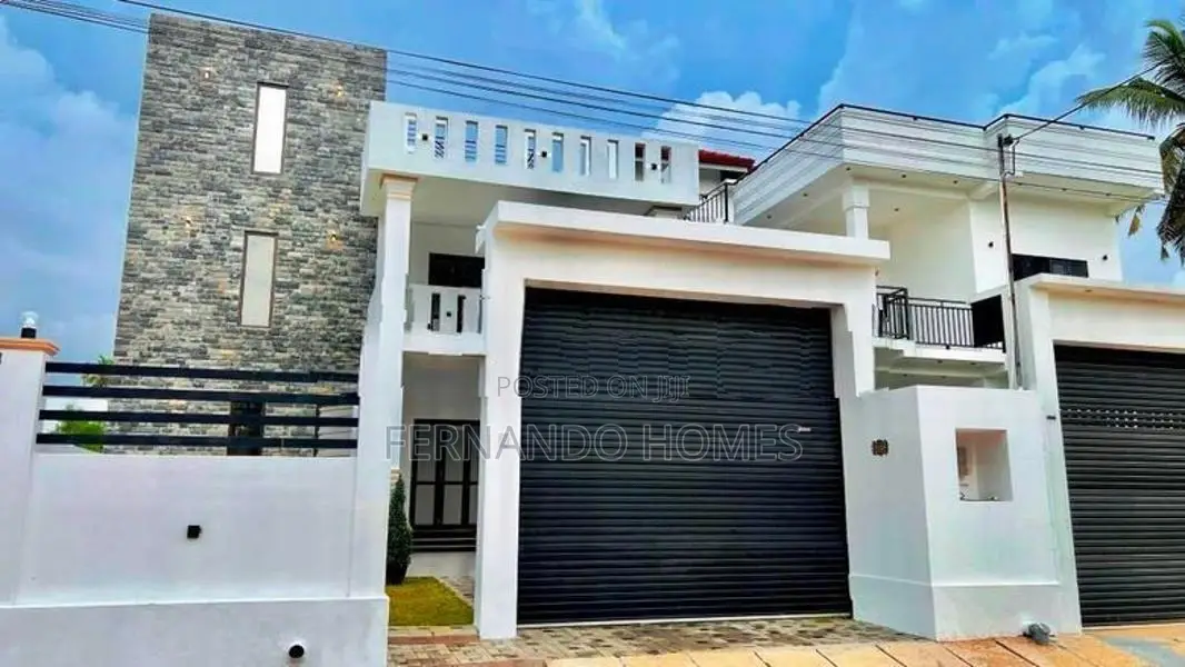 Luxury View Modern Design 4 Bed Rooms House For Sale Negombo