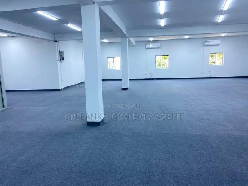 5000+ SqFt Renovated Office Space Rent with AC Lift Generator Colombo 