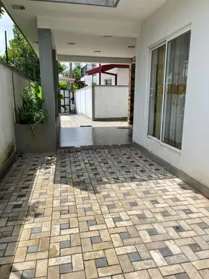 2 Storied House for Sale in Pamunuwila Kiribathgoda - Gampaha District
