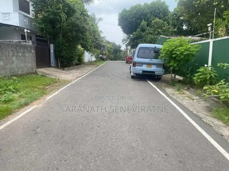 Land in Malabe Kothalawala - Melford Avenue