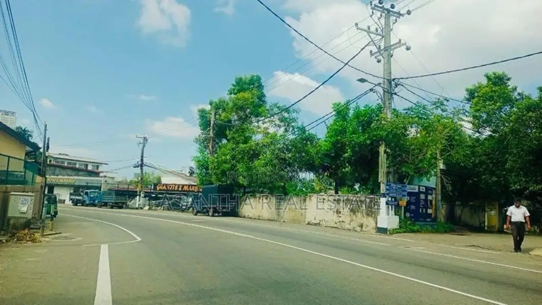 (AFA333) 34 P Commercial Land Sale at Facing Main Road Nawala