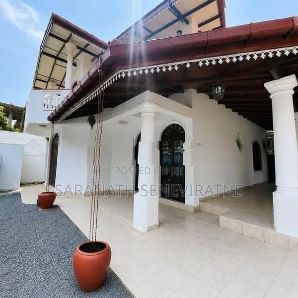 House in a Prime Location - KELANIYA