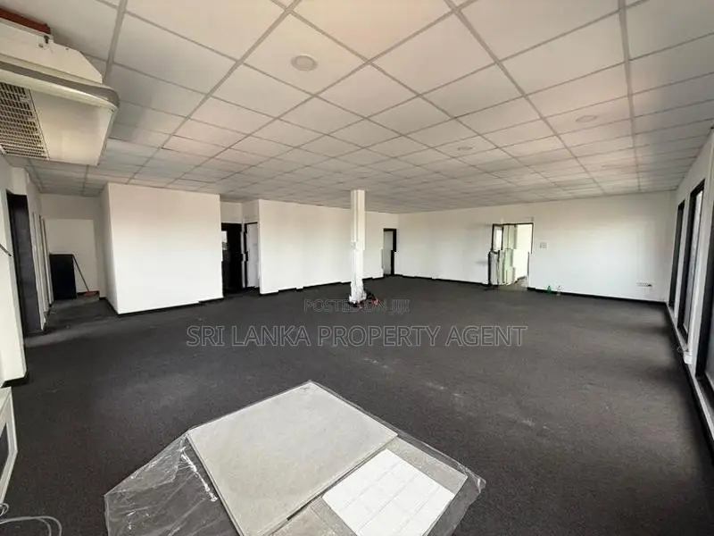 Fully AC Building 24,000 SqFt 3000 per floor Colombo 8 Borella