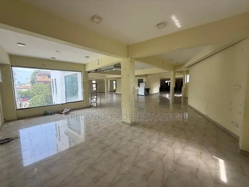 Fully AC Building 24,000 SqFt 3000 per floor Colombo 8 Borella