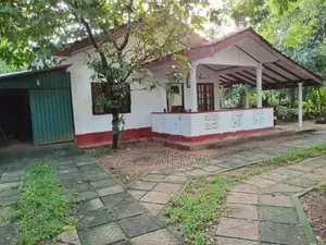 24perch land with house sale in seeduwa, lansiya wadiya