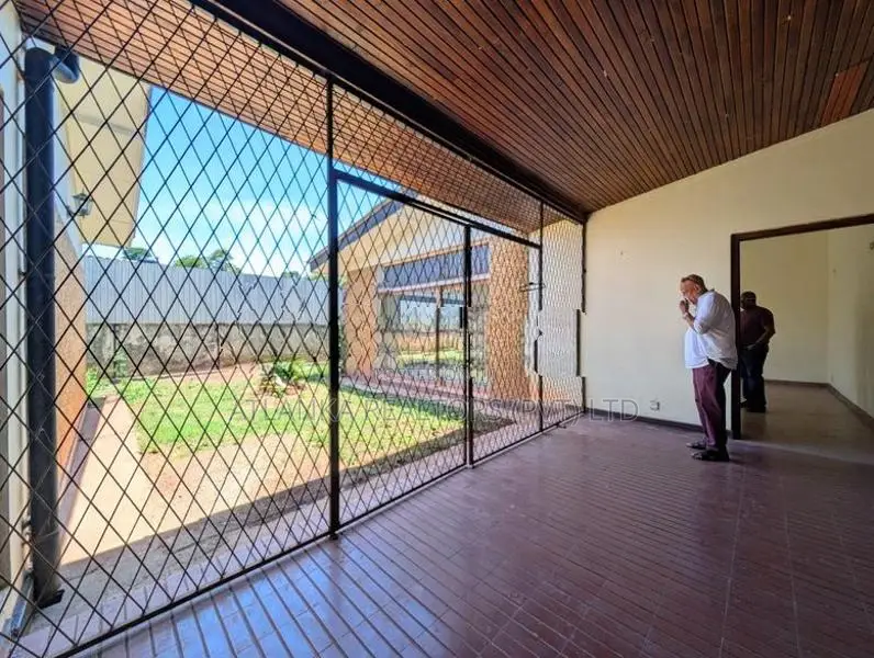 Land for Sale in Polhengoda terrace