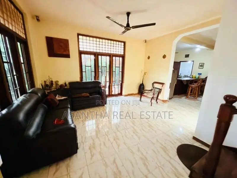 [ASM10] 2-Storey House for Sale – Boralesgamuwa