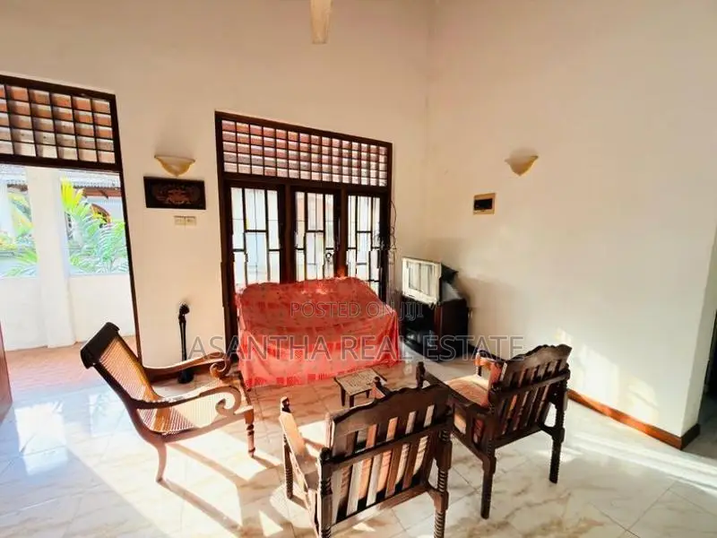 [ASM10] 2-Storey House for Sale – Boralesgamuwa