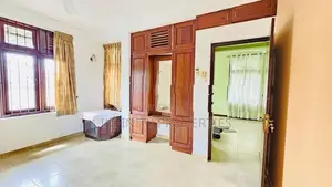 03 Story House With 7.78 P Sale At Udahamulla Nugegoda