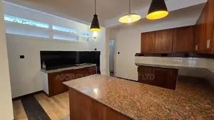 Modern 3 Bedroom Apartment – Ward Place, Colombo 7