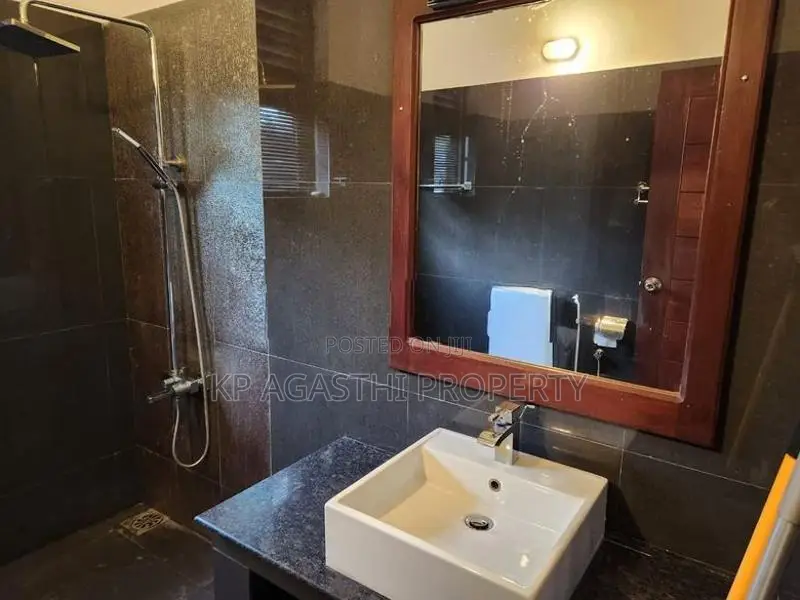 thalawathugoda luxury house for sale 15 P