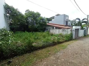 🏠 කැස්බෑව නගරයට ආසන්නව පිහිටි ඉඩමක් විකිනීමට