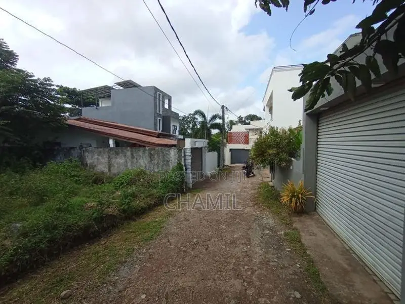 🏠 කැස්බෑව නගරයට ආසන්නව පිහිටි ඉඩමක් විකිනීමට