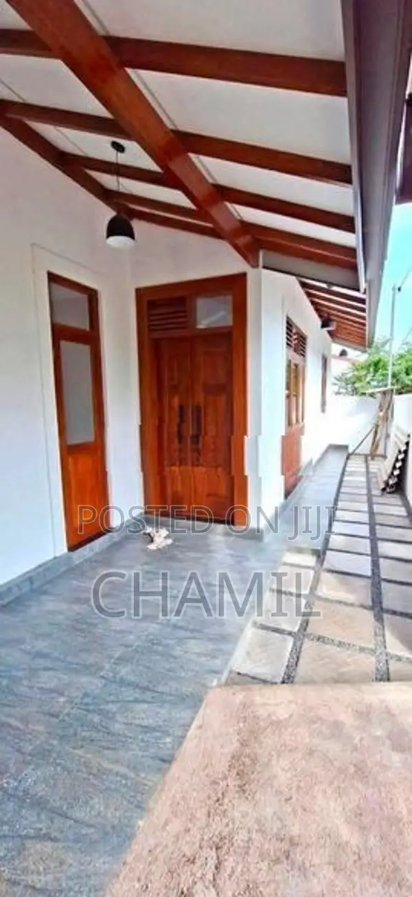 Brand new single story house for sale in kesbewa polgasovita