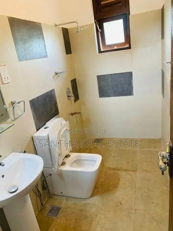 (AFA343) super luxury house for sale in Hokandara.