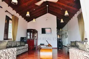 (AFA347) Swimpool With Luxury House for sale in Nawala