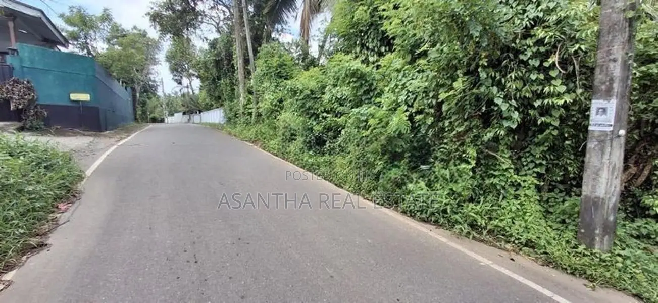 (AFA350) 45 P Land sale at Facing Boralugoda Road Pore Aturugiriya