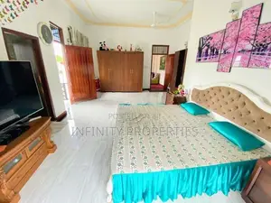 (AF071) Swimming Pool With Luxury 03 Story House Sale At Talwathugoda